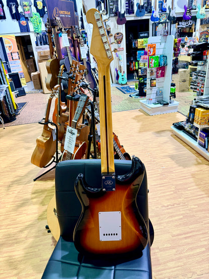 SX SST62+ 3-Tone Sunburst ST Electric Guitar~ Gig Bag~ Stratocaster Style NEW