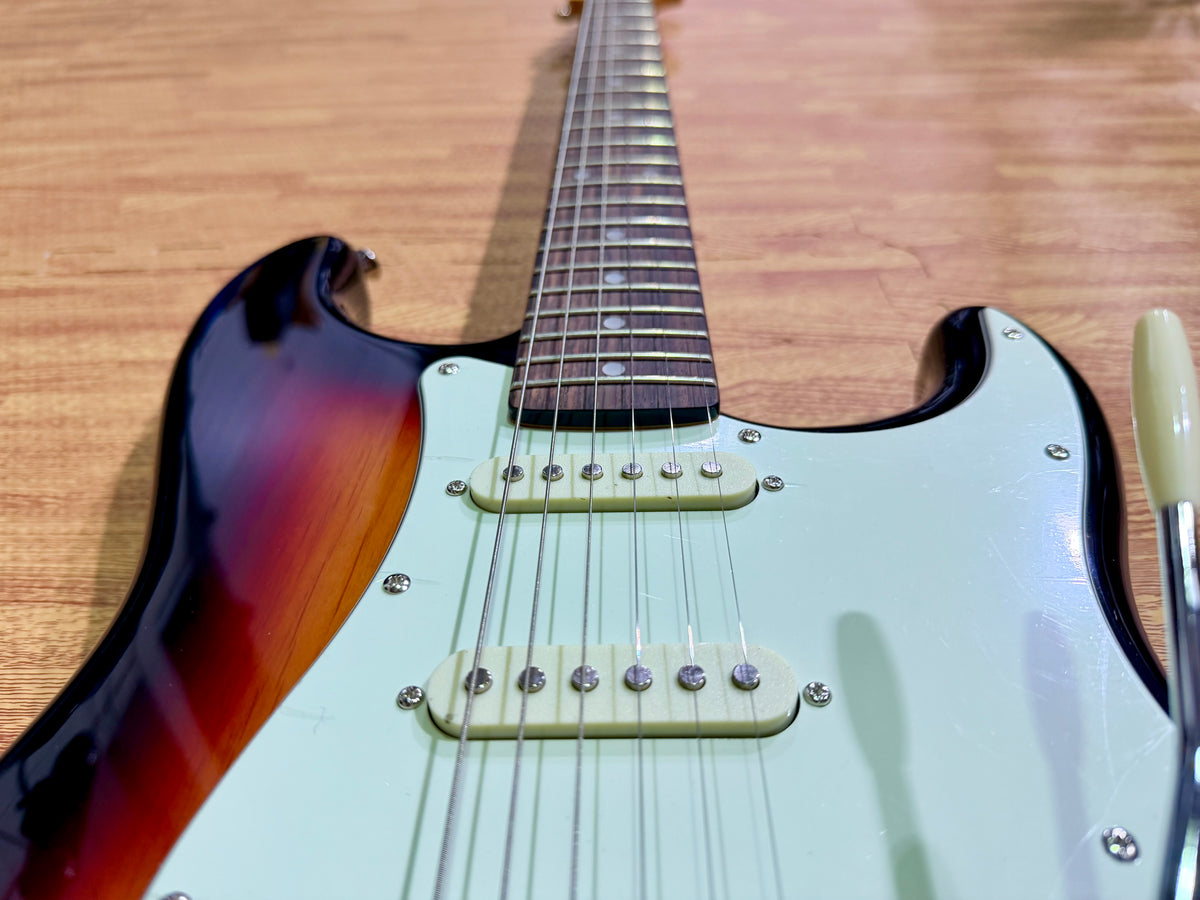 SX SST62+ 3-Tone Sunburst ST Electric Guitar~ Gig Bag~ Stratocaster Style NEW